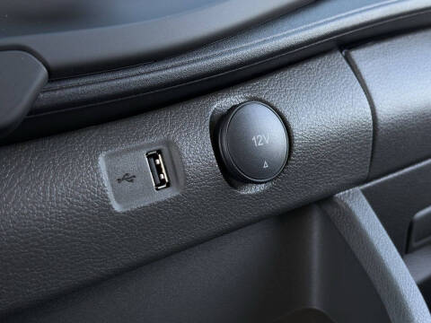 2025 Ford Transit 250