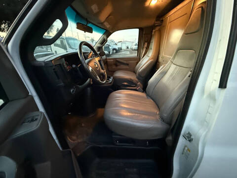 2019 Chevrolet Express 2500