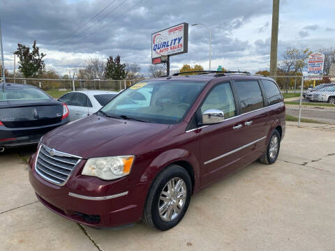 2008 Chrysler Town and Country for sale at QUALITY AUTO SALES in Wayne MI