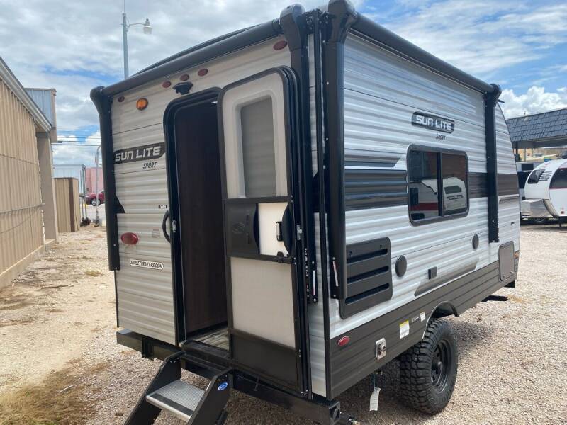 2023 SUNSET PARK & RV SUNLITE 16BH S SOLAR PACKAGE for sale at ROGERS RV in Burnet TX