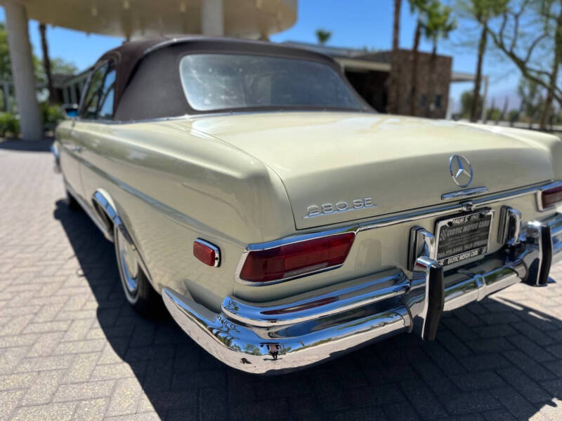 1969 Mercedes-Benz 280-Class