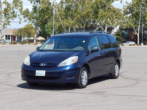 2006 Toyota Sienna for sale at Crow`s Auto Sales in San Jose CA