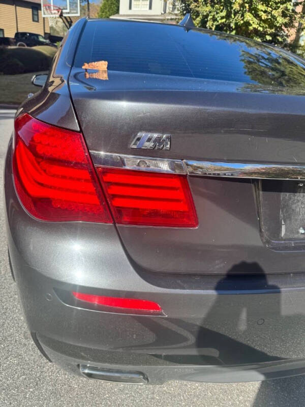 2015 BMW 7 Series 750i