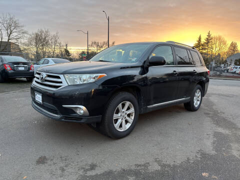 2012 Toyota Highlander for sale at Universal Auto Sales in Salem OR
