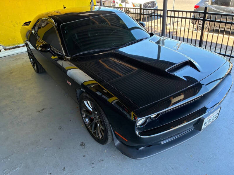 2015 Dodge Challenger SRT 392