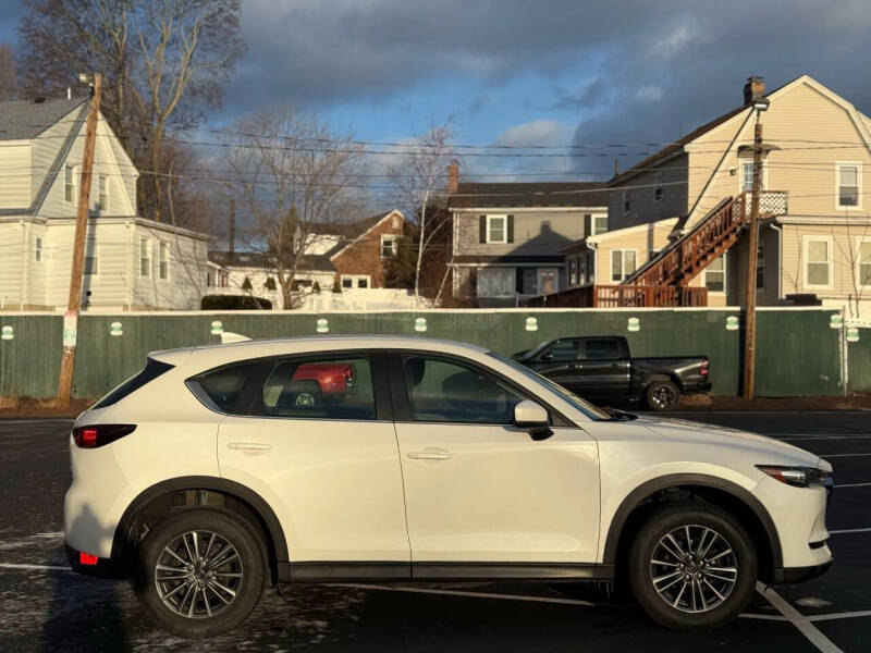 2017 Mazda CX-5 Sport