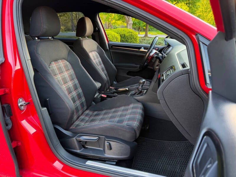 2015 Volkswagen Golf GTI S