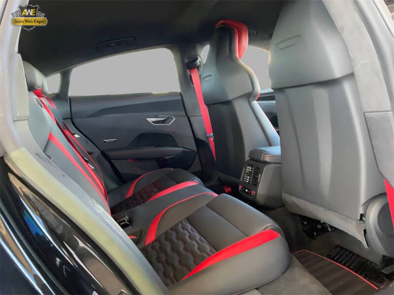 2023 Audi RS e-tron GT quattro