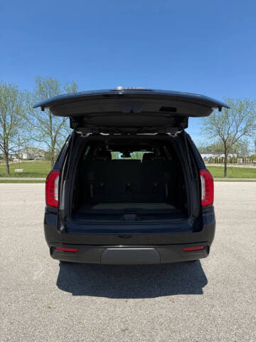 2024 GMC Yukon SLE