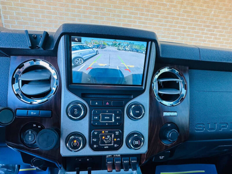 2014 Ford F-350 Super Duty Lariat