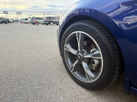 2014 Ford Mustang V6