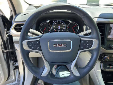 2020 GMC Acadia Denali