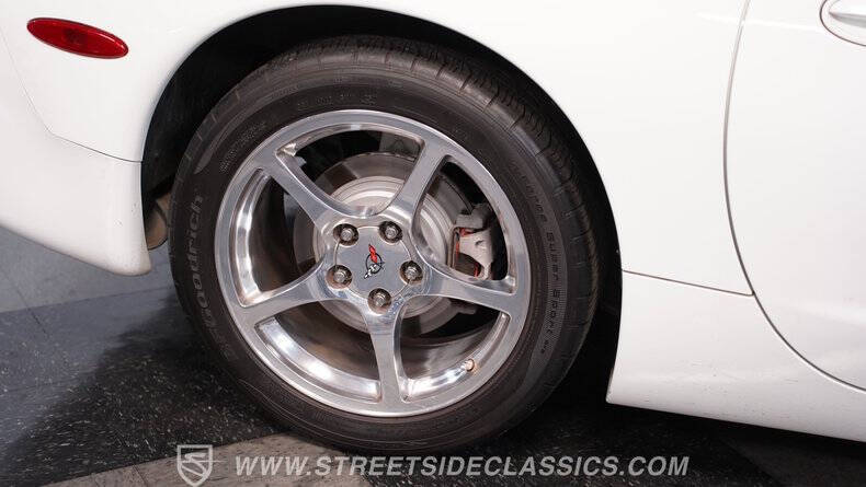 2004 Chevrolet Corvette
