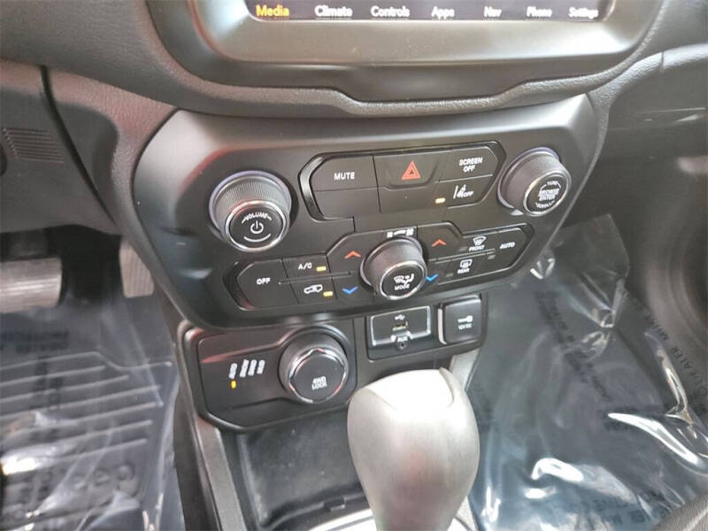 2022 Jeep Renegade Latitude