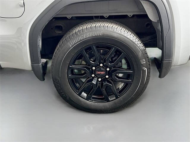 2024 GMC Sierra 1500 Elevation Standard