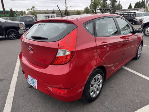 2016 Hyundai Accent SE