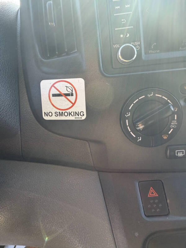 2020 Nissan NV200 SV