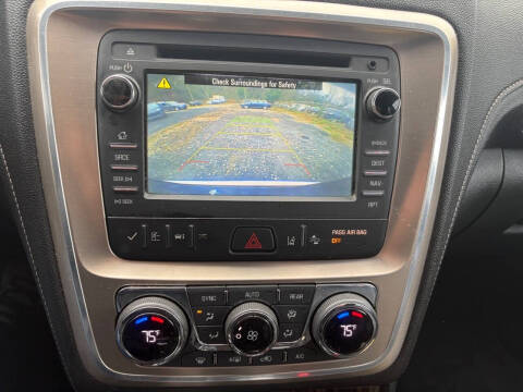 2016 GMC Acadia Denali