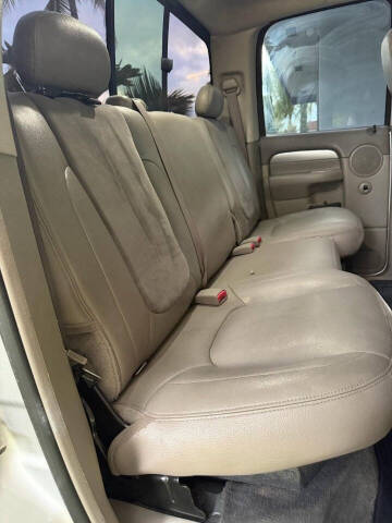 2005 Dodge Ram 3500 SLT