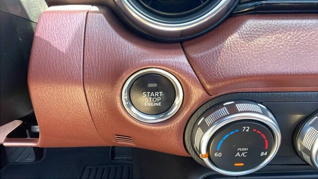 2017 Mazda MX-5 Miata RF Launch Edition SV