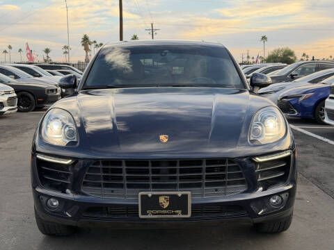 2017 Porsche Macan