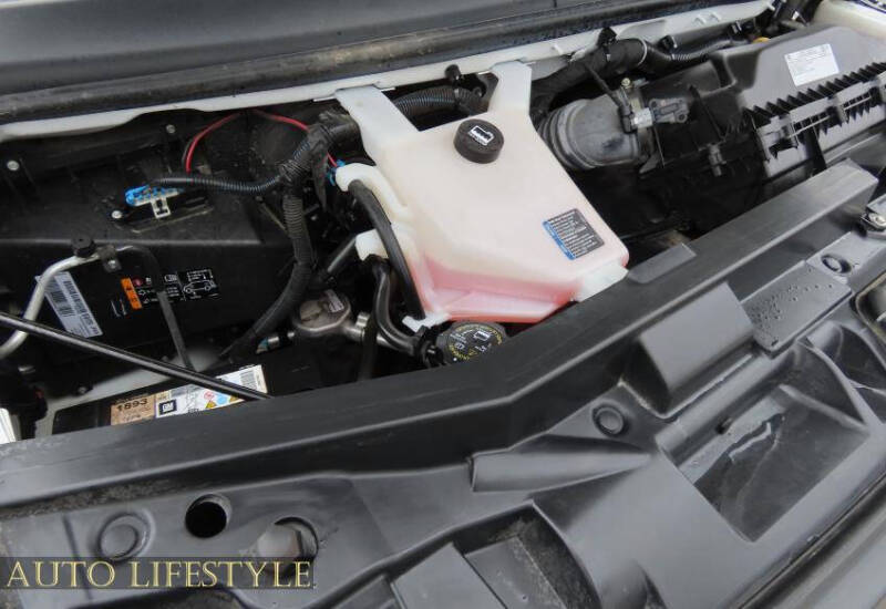 2023 GMC Savana 2500