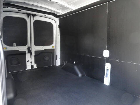 2025 Ford Transit 250