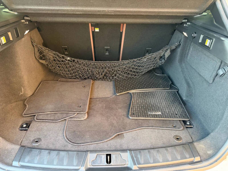 2018 Jaguar F-PACE S