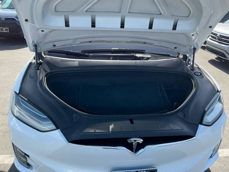 2019 Tesla Model X 75D