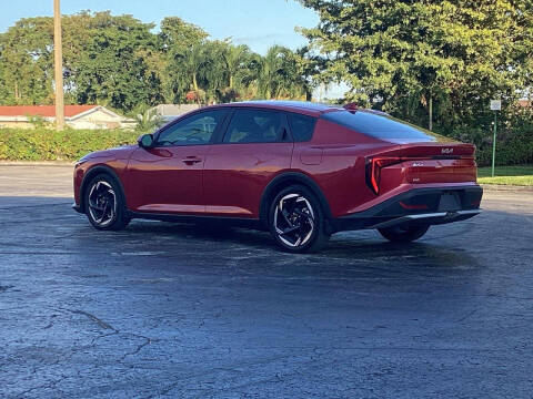 2025 Kia K4 EX