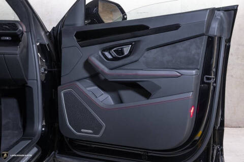 2024 Lamborghini Urus S