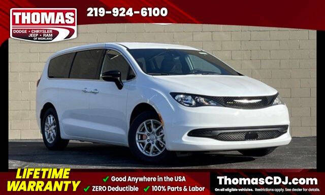 2026 Chrysler Pacifica Select