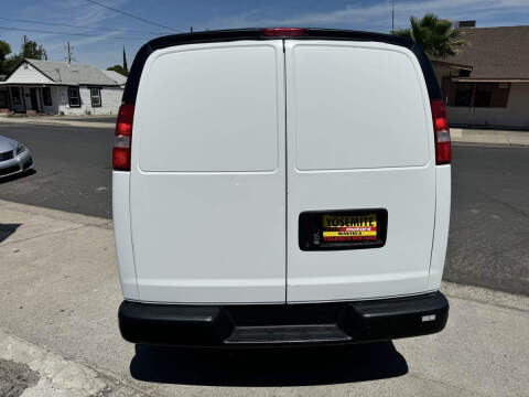 2022 Chevrolet Express 3500