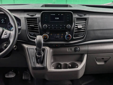 2025 Ford Transit 250
