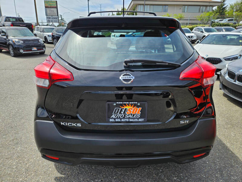 2018 Nissan Kicks SR