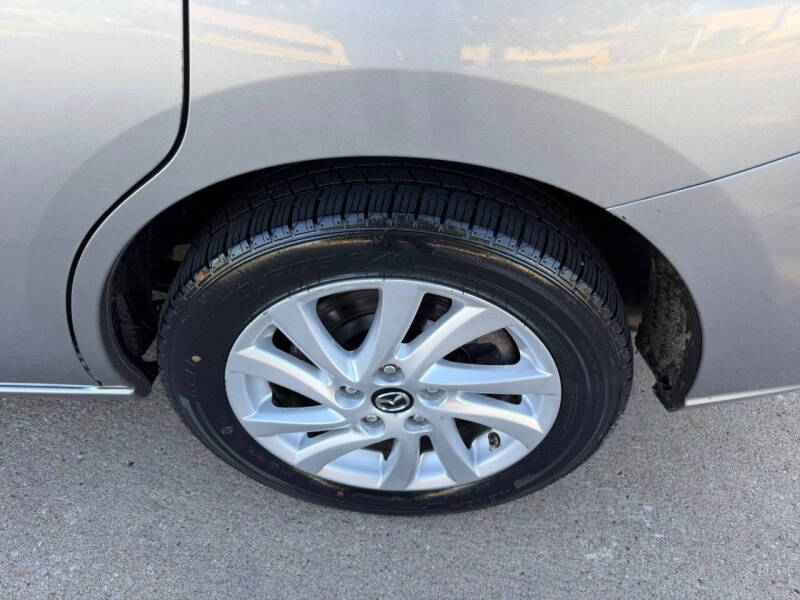 2013 Mazda MAZDA5 Sport