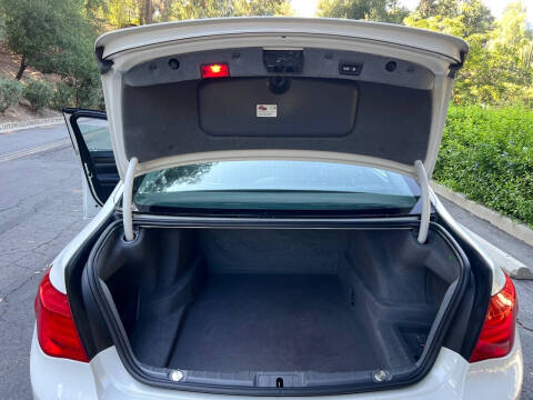 2012 BMW 7 Series 750Li