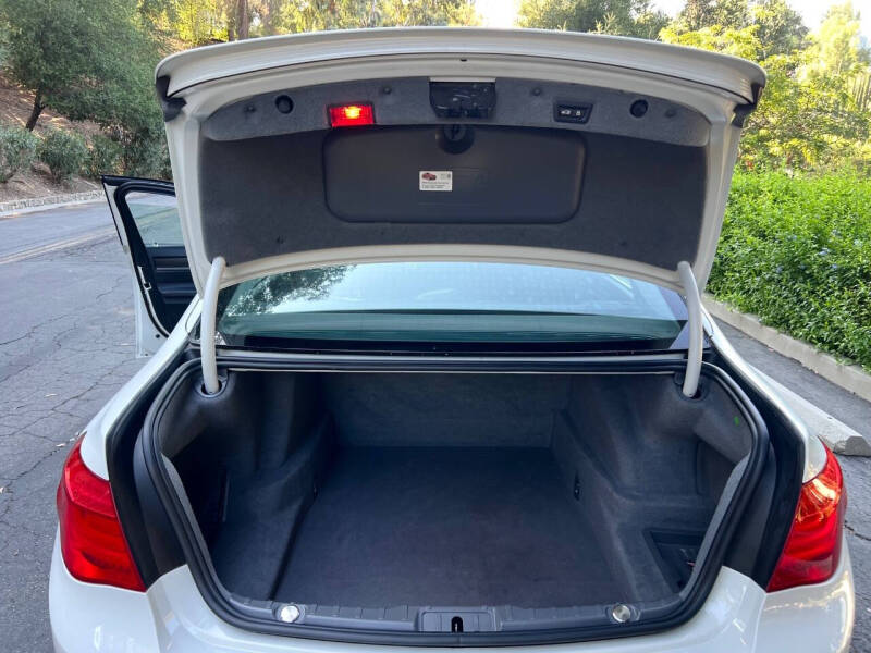 2012 BMW 7 Series 750Li