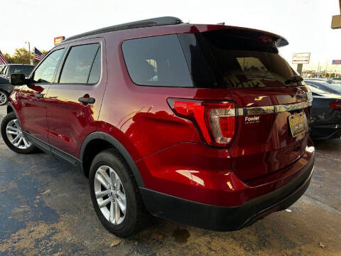 2016 Ford Explorer