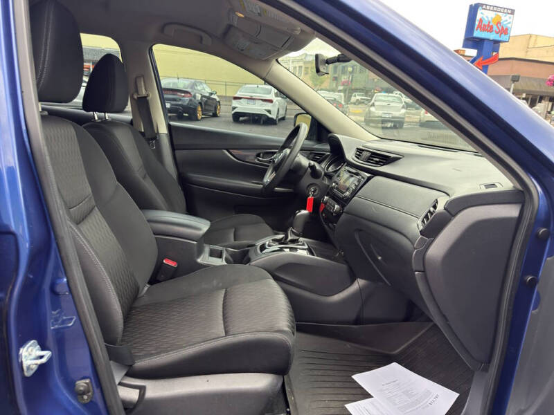 2017 Nissan Rogue