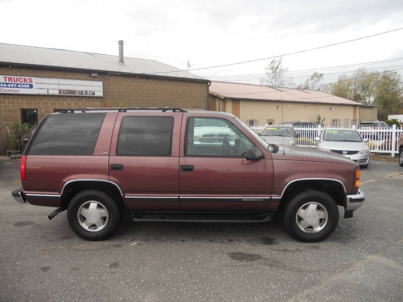 1997 GMC Yukon SLE photo 7