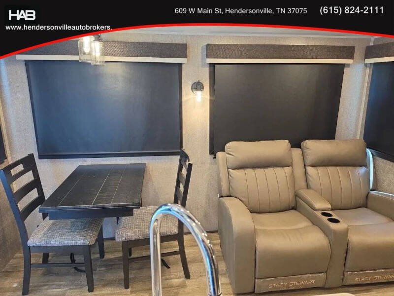 2021 Jayco North Point Fifth Wheel