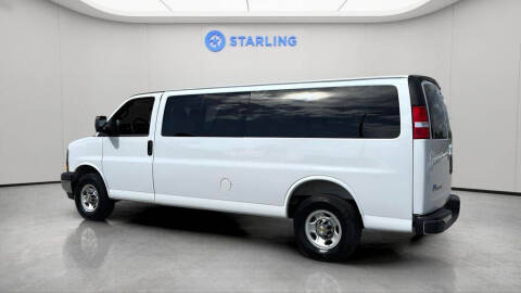 2025 Chevrolet Express LT 3500