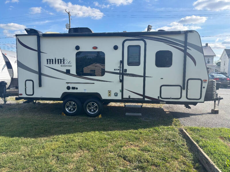 2016 Rockwood Mini Lite 2304KS
