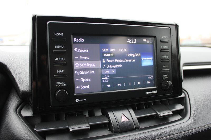 2020 Toyota RAV4 Hybrid XLE