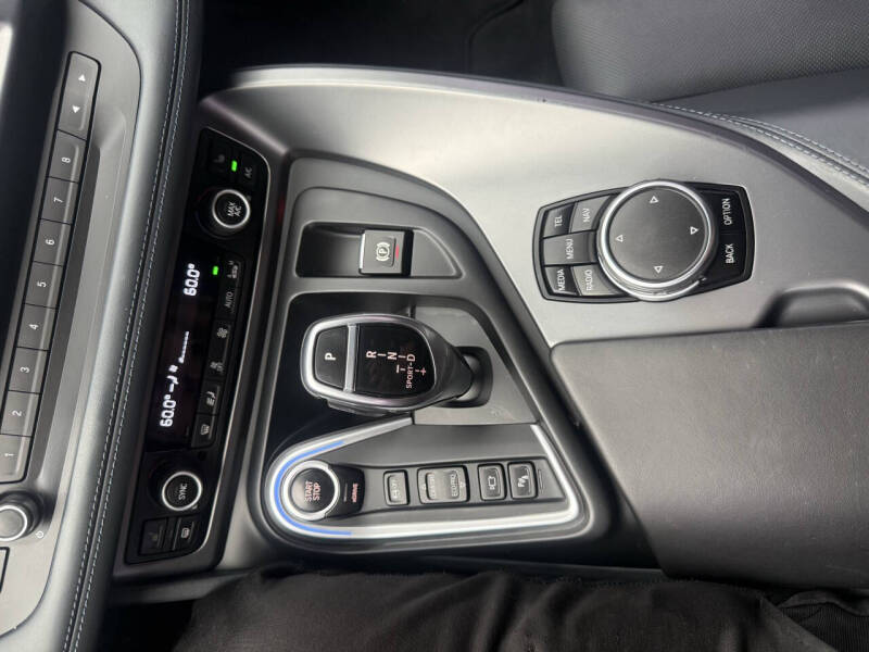 2016 BMW i8