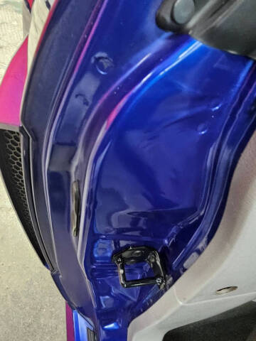 2004 Ford Mustang GT Deluxe