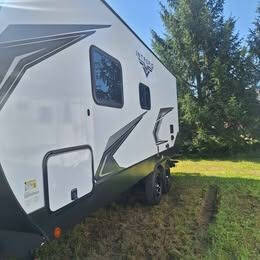 2024 Riverside RV INTREPID 211i