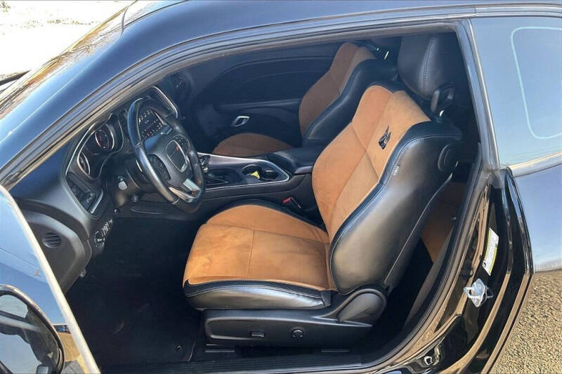 2022 Dodge Challenger