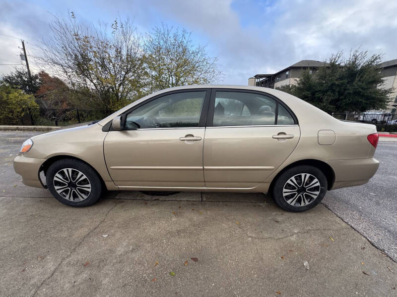 2005 Toyota Corolla LE